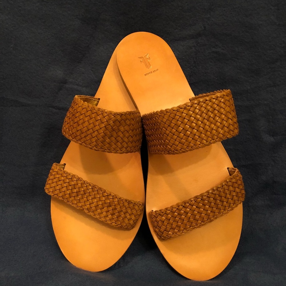 Cognac Frye Ruth Sandals
